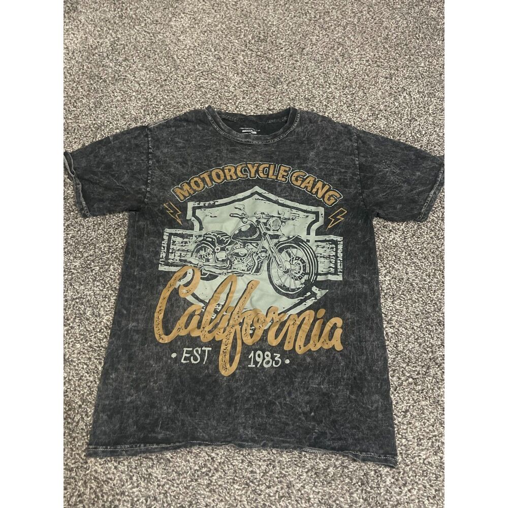 Rue21 Gray "Motorcycle Gang California" Acid Wash Short Sleeve Graphic Tee S